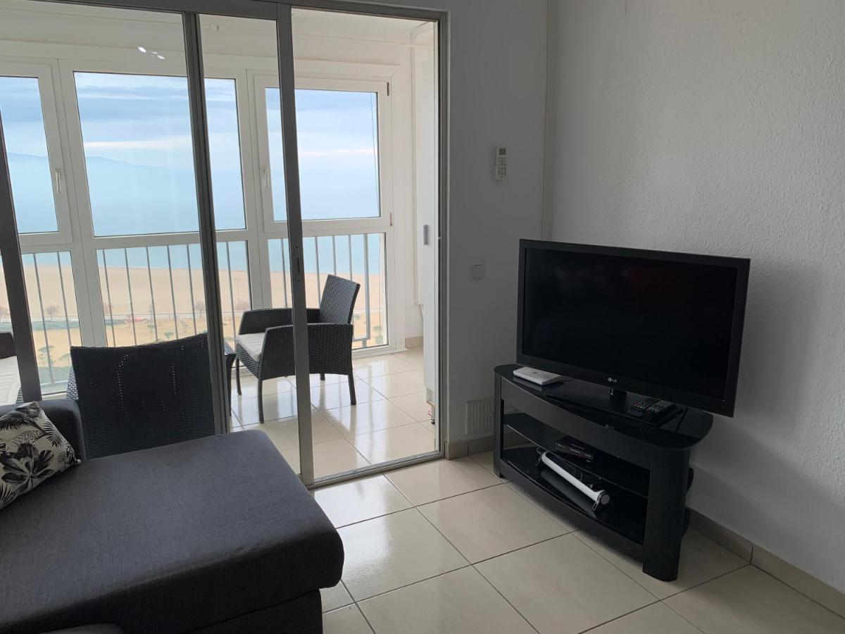 Apartamento Con Magnificas Vistas Al Mar - Wifi Gratis Empuriabrava Bagian luar foto