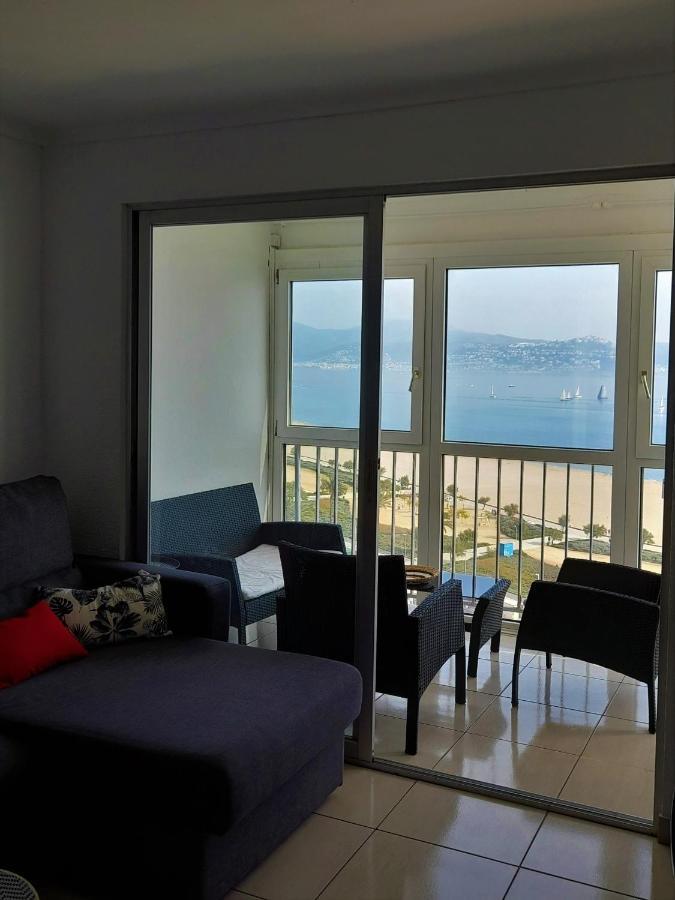 Apartamento Con Magnificas Vistas Al Mar - Wifi Gratis Empuriabrava Bagian luar foto