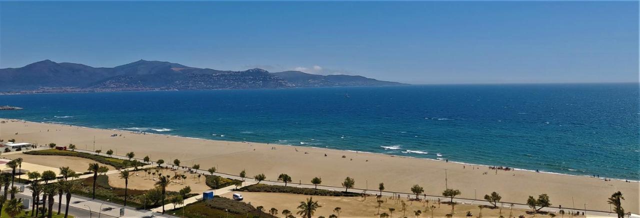 Apartamento Con Magnificas Vistas Al Mar - Wifi Gratis Empuriabrava Bagian luar foto